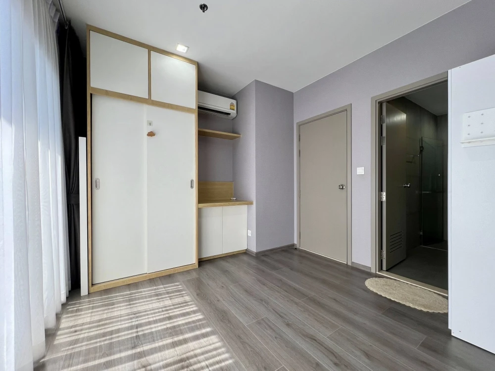 For sale: The Politan Aqua, empty room with excellent built-in furniture, great location, Chao Phraya River view, reserve now!