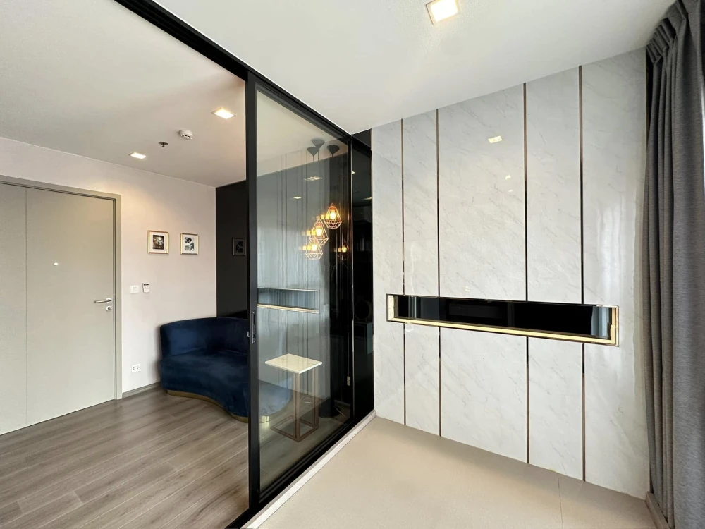 For sale: The Politan Rive, south facing, good wind, Chao Phraya River view and swimming pool, built-in decoration, Fully Furnished, Luxury, reserve n