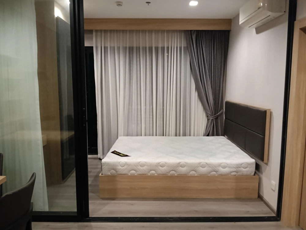 ขาย The Politan Rive ห้องชั้นสูง เฟอร์ครบ เครื่องใช้ไฟฟ้าพร้อม ดีแบบนี้รีบจองเลยห้ามพลาด!!!!
