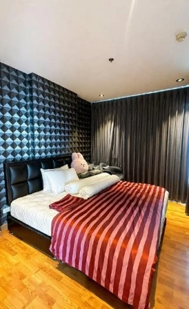 Selling The President Petchkasem-Bangkhae, 26th floor, corner unit, great view, fully furnished. Book now!