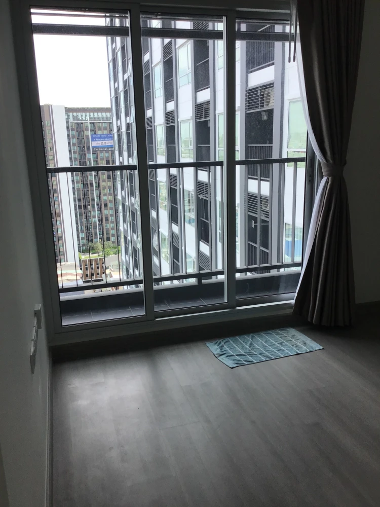For sale: The President Charan - Yaek Fai Chai Station, ready-to-move-in condo, beautiful view, next to the BTS, good neighbors, hurry and grab it!