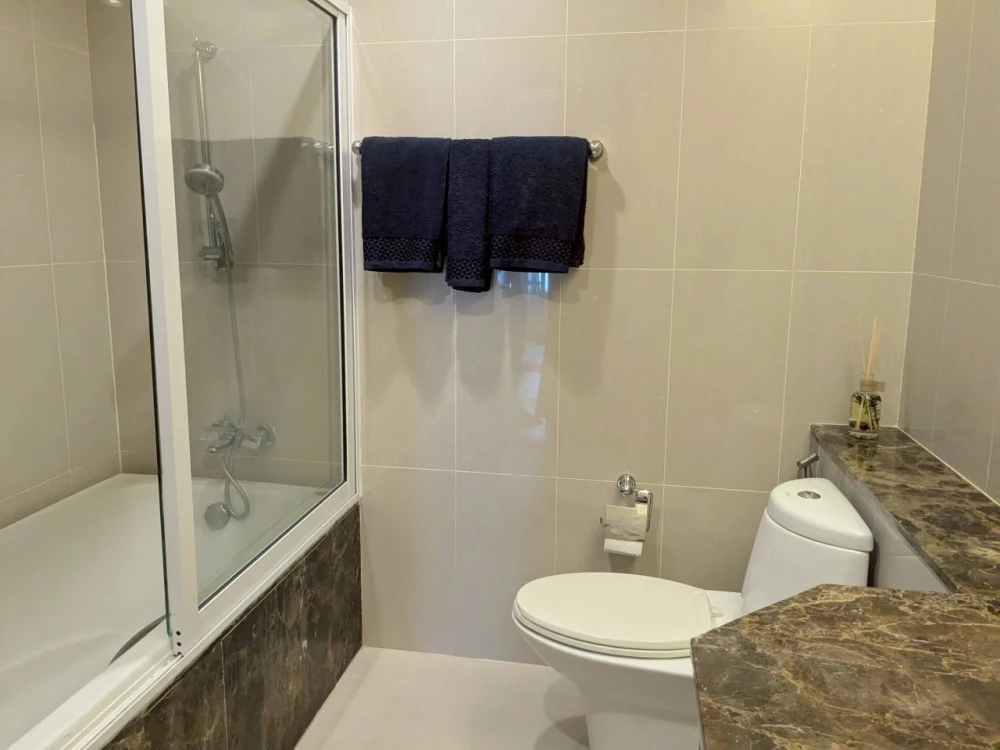 For sale: The Prime 11, very quiet!! Spacious, fully furnished, corner unit, not crowded. Interested? Reserve now!
