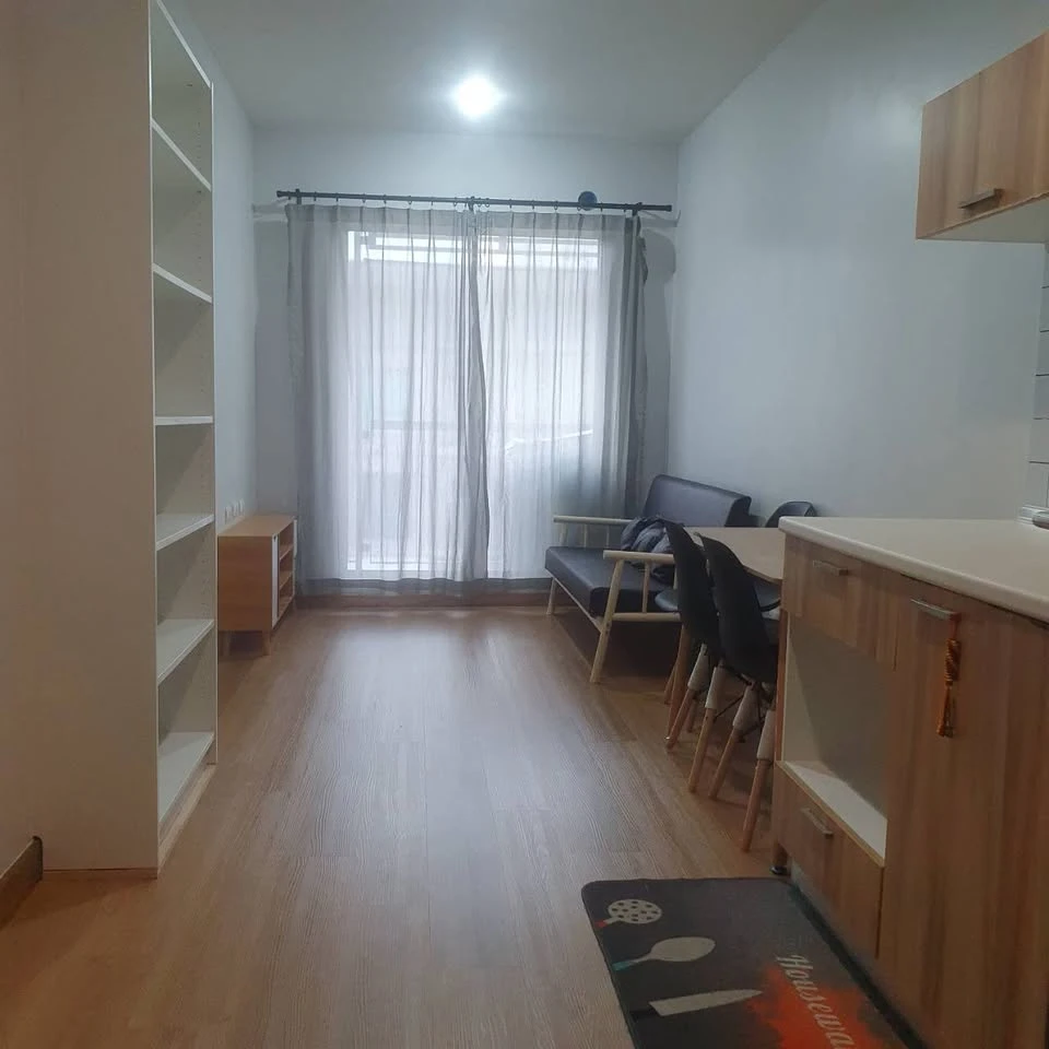 For sale: The Privacy Ngamwongwan, ready to move in, fully furnished, spacious and comfortable. Reserve now!