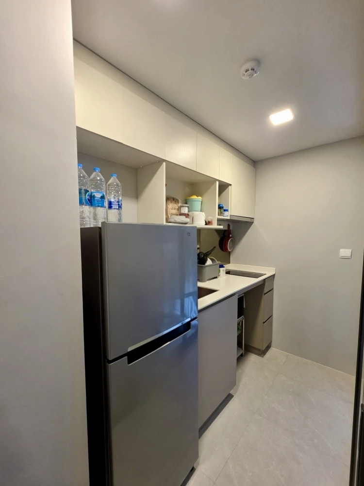 For sale: The Privacy S101, a quiet corner room with a glass door separating it. You can't miss this opportunity to reserve it.