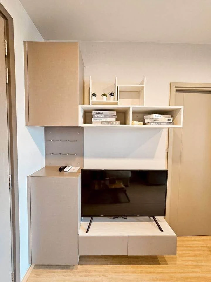 Selling The Privacy Thaphra Interchange, 1 bedroom, 1 bathroom, fully furnished, complete amenities. Book now!