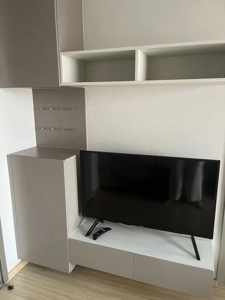 Selling a unit at The Privacy Thaphra Interchange, 14th floor, unobstructed view, and complete amenities. Book now!