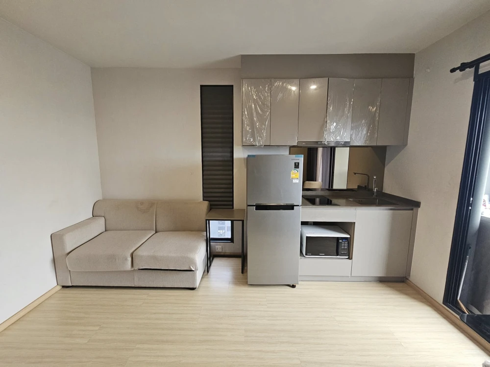 Selling The Privacy Thaphra Interchange, 1 bedroom, 1 bathroom, corner unit with pool view. Affordable price. Buy now, don't wait!