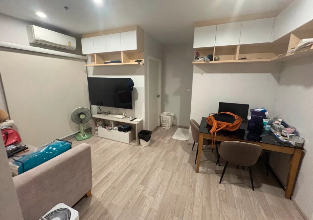 Selling a 2-bedroom, 1-bathroom unit at The Privacy Rama 9, fully furnished with all amenities. Book now!
