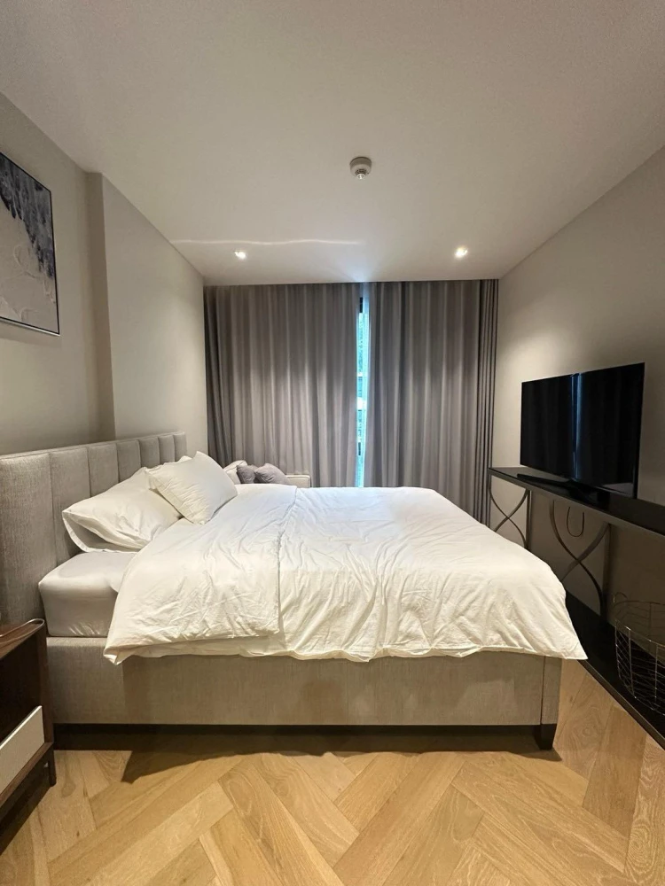 For sale: The Reserve Sukhumvit 61, 2-bedroom Duplex, Pool Access style, resort-like atmosphere, don't miss it.