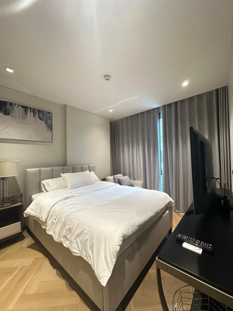 For sale: The Reserve Sukhumvit 61, 2-bedroom Duplex, Pool Access style, resort-like atmosphere, don't miss it.
