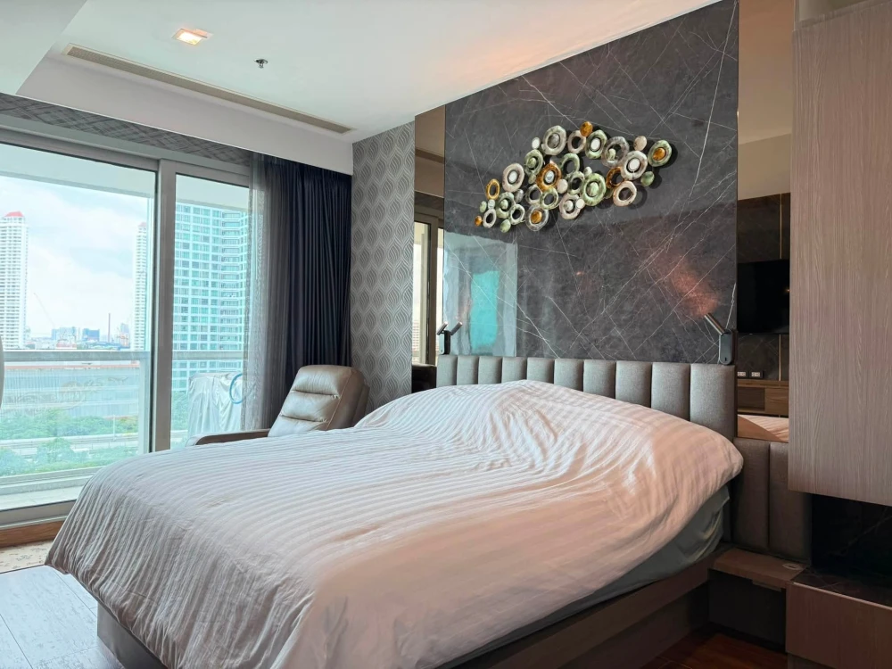 Selling a fully furnished, ready-to-move-in unit at The River, 11th floor, with Chao Phraya River view. Interested buyers should reserve now! images