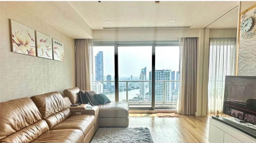 Selling The River condo with stunning Chao Phraya River views and daily views of beautiful 5-star hotels. A prime location, a rare find! images