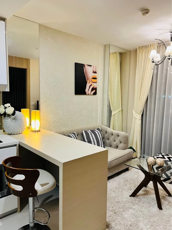 ขาย The Riviera Jomtien Pattaya 1 ห้องนอน ติดวอลเปเปอร์อย่างดี วิวสวย ไม่บล็อค พลาดแล้วจะเสียใจ