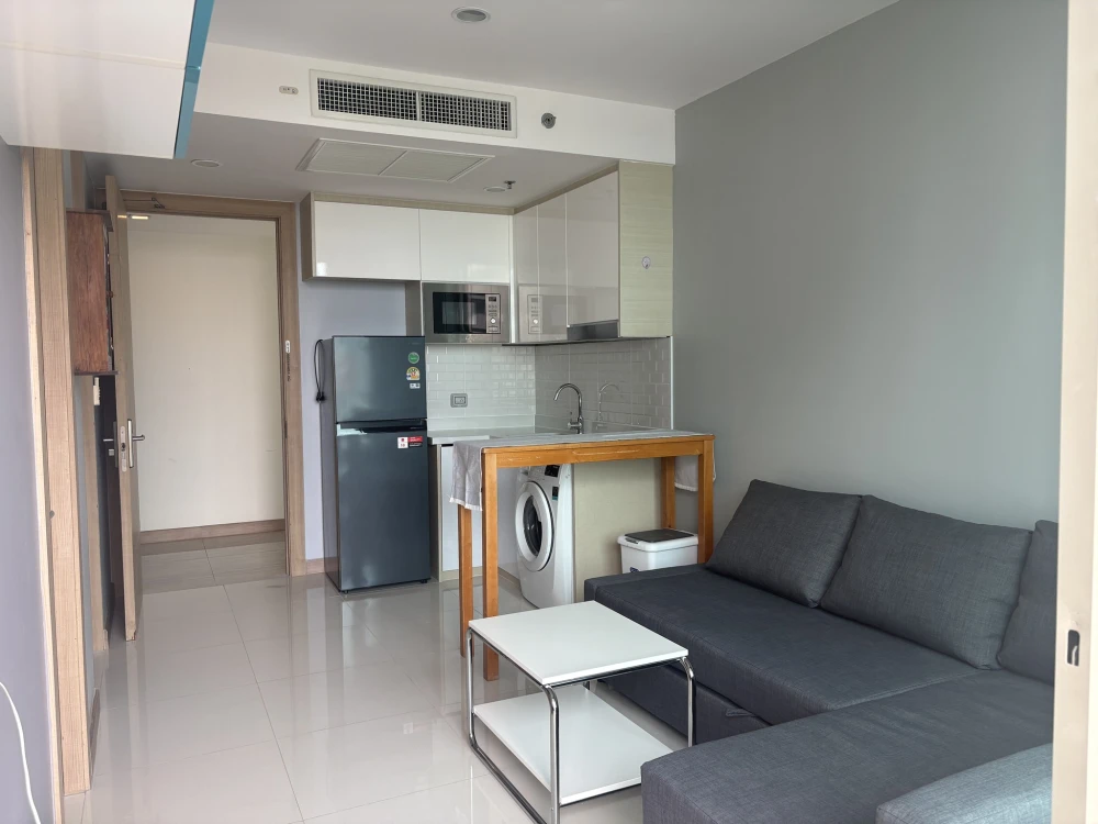 For sale: The Riviera Wong Amat Beach, 1 bedroom, 1 bathroom, fully furnished, beautiful sea view, reserve now!