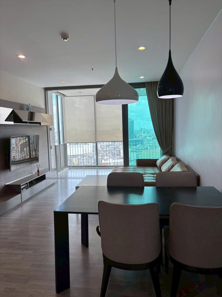 For sale: The Room BTS Wongwianyai, 2 bedrooms, plenty of living space, fully equipped with amenities. Hurry and reserve now!