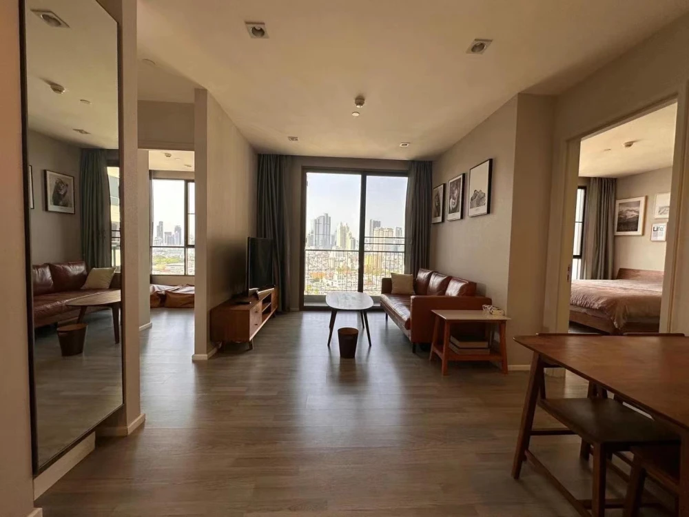 For sale: The Room Sathorn-St.Louis, 18th floor, fully furnished, ready to move in, reserve now, don't miss out.