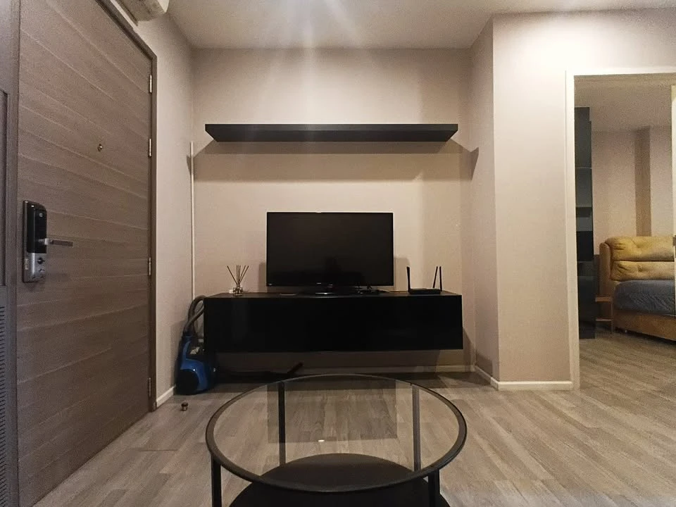 For sale: The Room Sukhumvit 69, 15th floor, fully furnished and equipped with electrical appliances. Reserve now, don't wait.