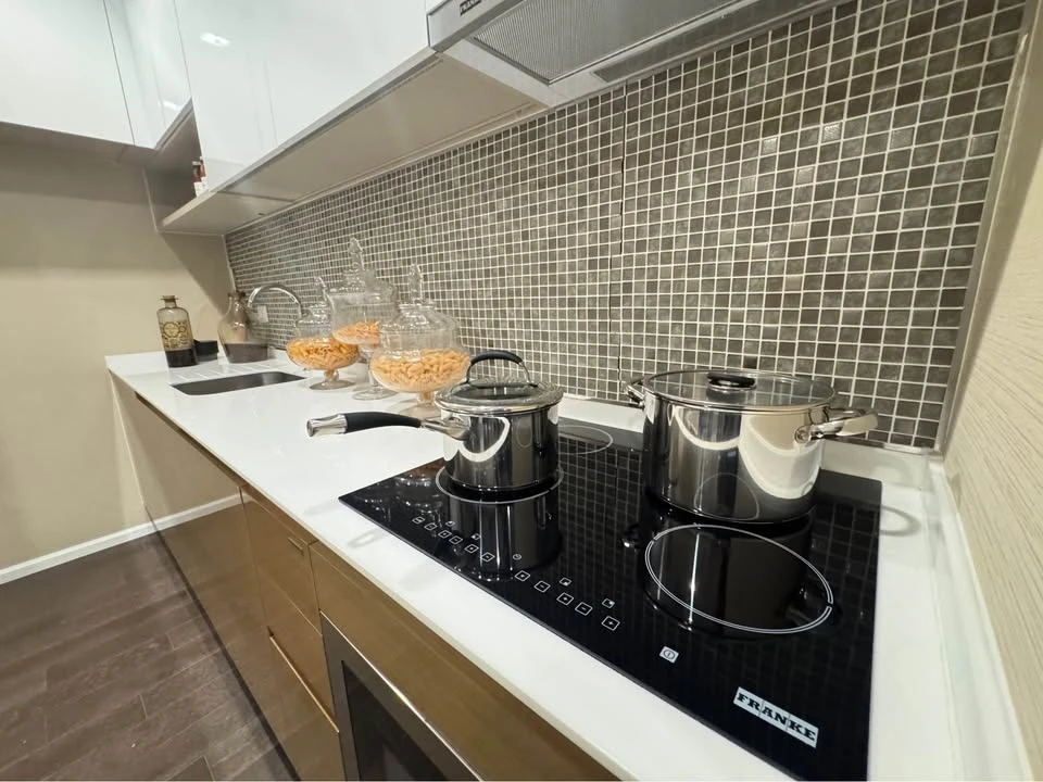 For sale: The Saint Residences, 2 bedrooms, 2 bathrooms, very spacious, 57 sq m., fully furnished, interested, reserve now.