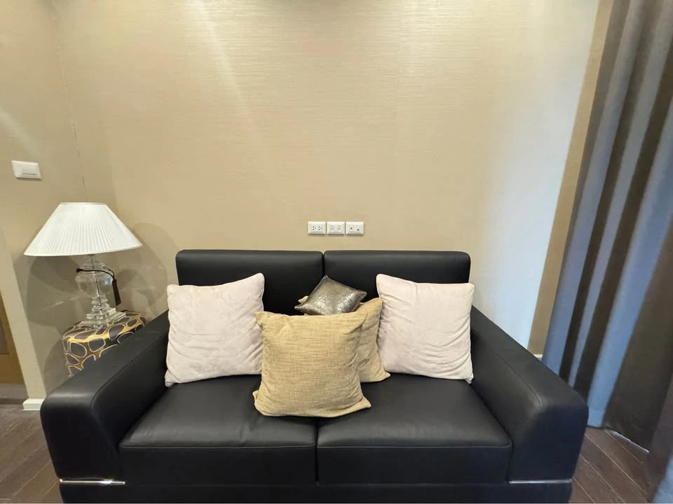 For sale: The Saint Residences, 2 bedrooms, 2 bathrooms, very spacious, 57 sq m., fully furnished, interested, reserve now.