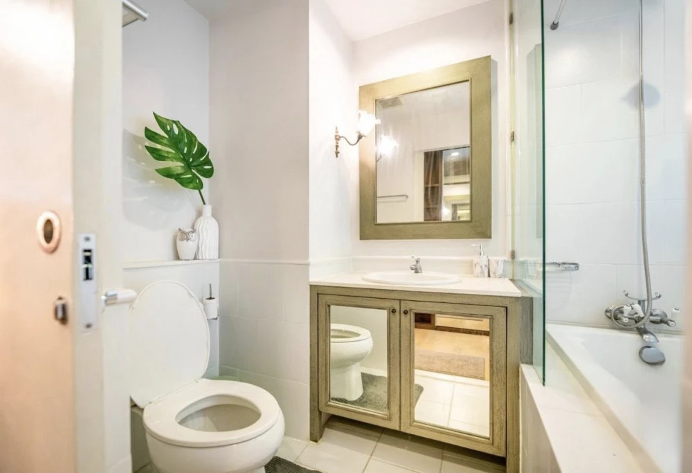 For sale: The Seed Terre Ratchayothin. Beautifully decorated, elegant and expensive-looking. Plenty of usable space. Fully furnished. Reserve now!