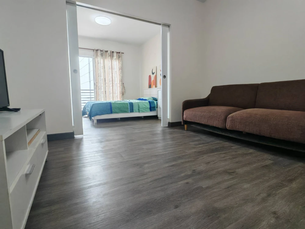 Selling spacious and comfortable rooms at The Seed Phahonyothin 14. Fully furnished with appliances. Book now!