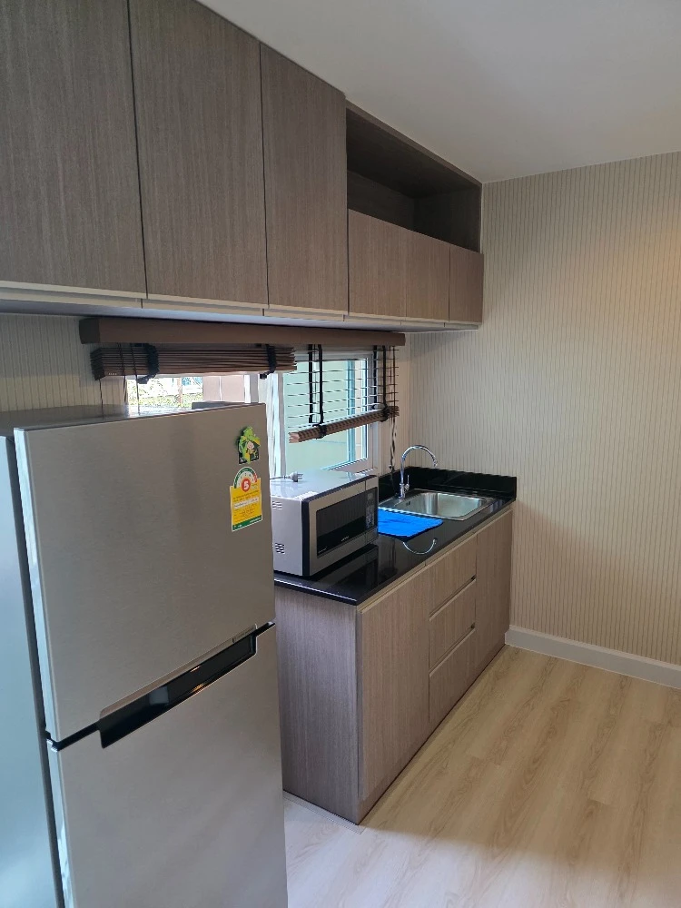 For sale: The Series Udomsuk 29, 4th floor, corner room, empty room, airy, open, interested in buying, hurry!