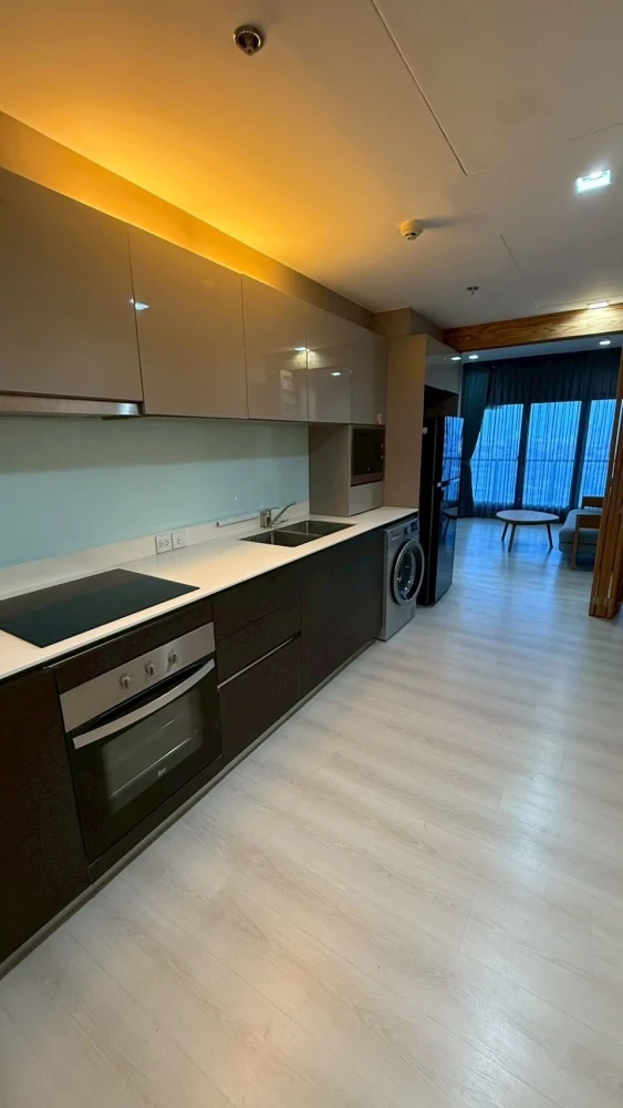 Selling The Signature by Urbano, a large 3-bedroom unit with a great layout and high privacy. Don't miss out!