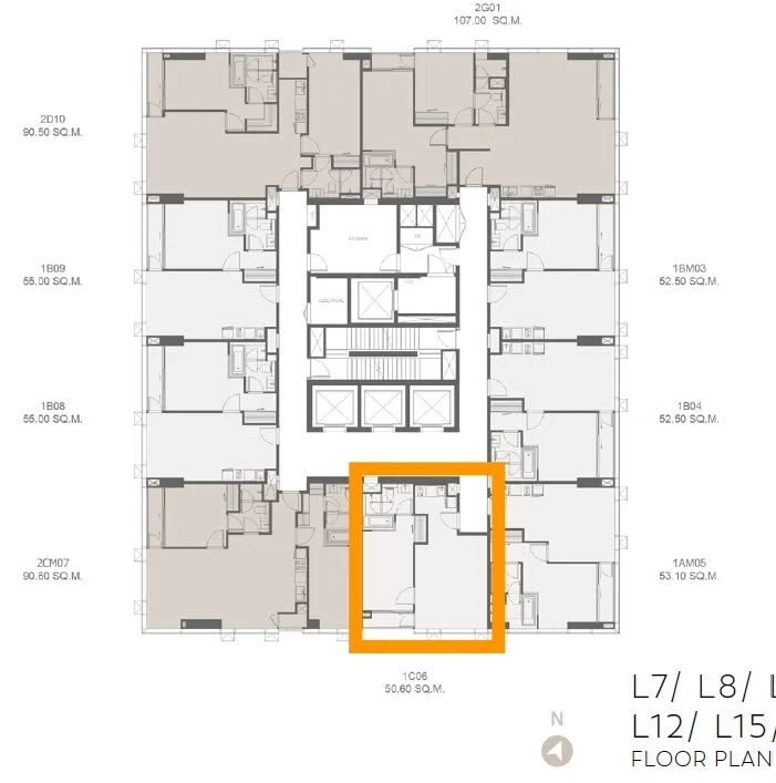Selling The Strand Thonglor. Beautiful view, beautiful room, spacious and airy layout. Move in now, don't wait!