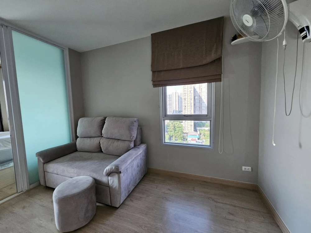 For sale The Tempo Grand Sathon-Wutthakat, fully furnished room with furniture and appliances. Book now, urgently.