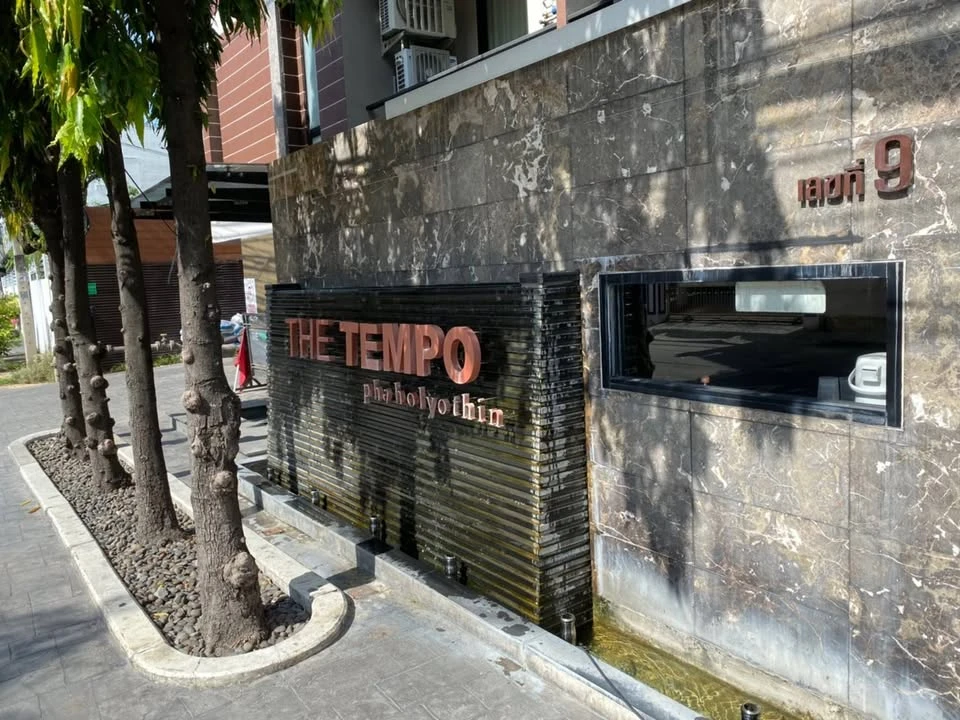 For sale The Tempo Paholyothin 2 rooms ready to move in, facilities ready, book now before you miss out++