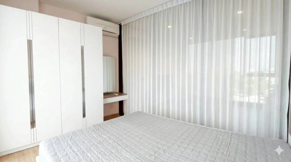 Selling a fully furnished, ready-to-move-in unit at The Tree Interchange, 34th floor. Book now!