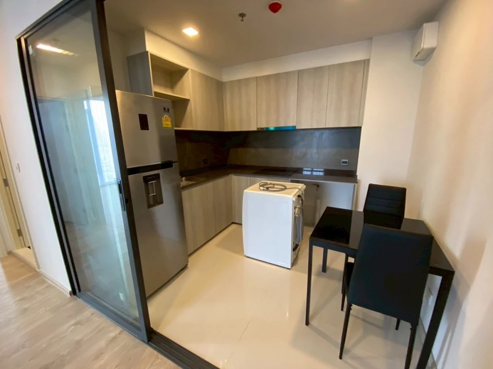 Selling 2-bedroom units at THE TREE Pattanakarn - Ekkamai. Spacious living area and fully furnished. Book now!