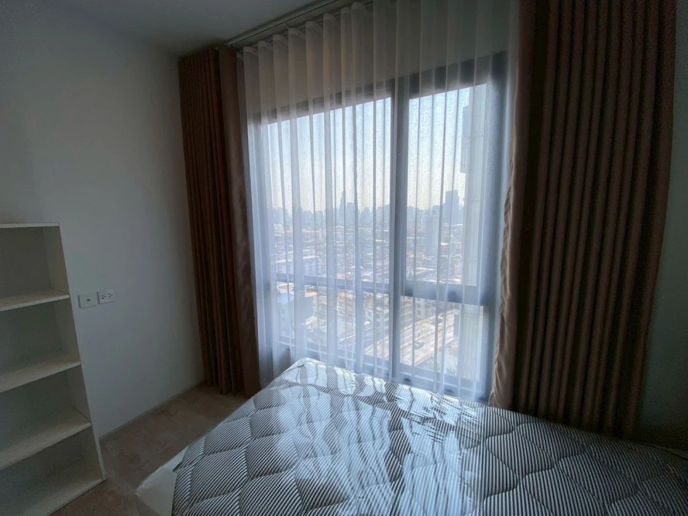 Selling 2-bedroom units at THE TREE Pattanakarn - Ekkamai. Spacious living area and fully furnished. Book now!