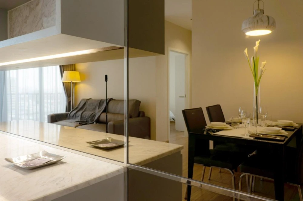 Selling The Tree RIO Bang-Aor Station, 14th floor, corner unit, fully furnished. Buy now! Urgent sale!