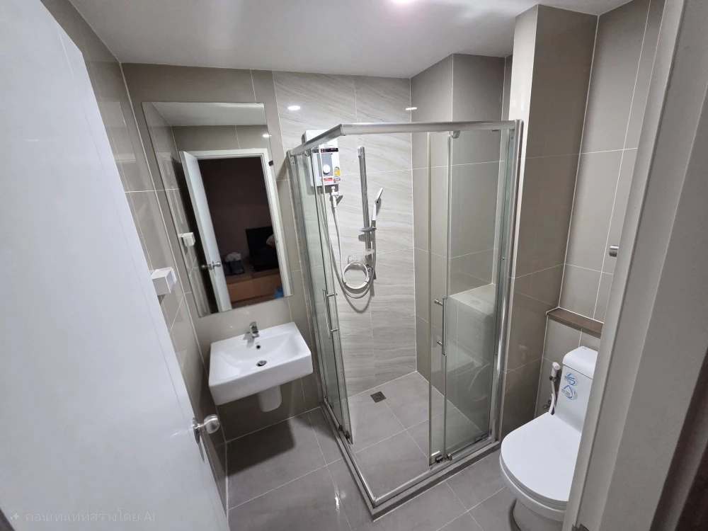 Selling The Tree Sukhumvit 71-Ekamai, 1 bedroom, 1 bathroom, fully furnished. Great location, beautiful view. Book now!