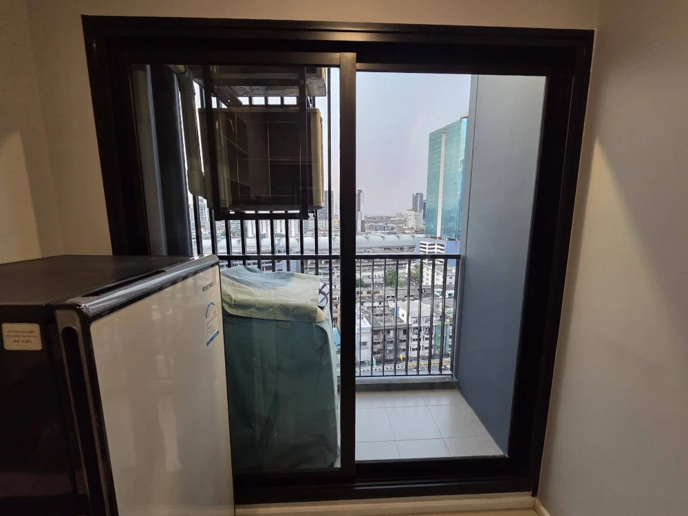 Selling The Tree Sukhumvit 71-Ekamai, 1 bedroom, 1 bathroom, fully furnished. Great location, beautiful view. Book now!