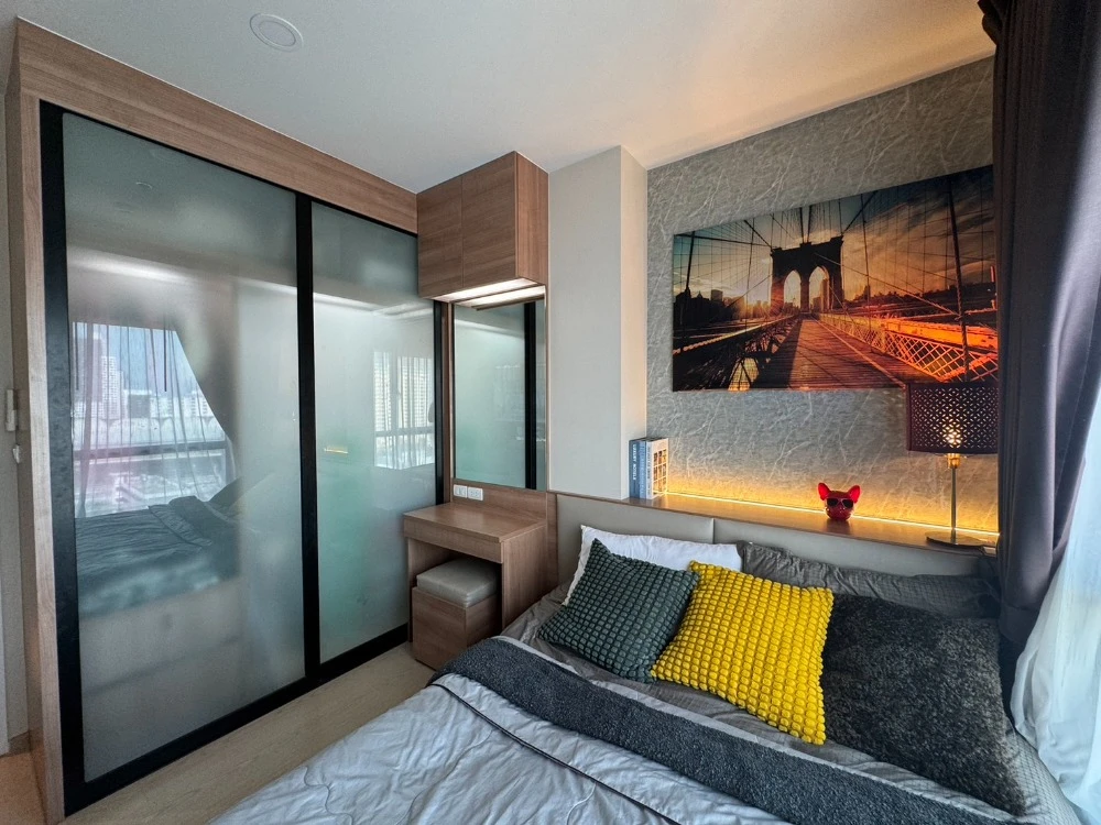 Selling The Tree Sukhumvit 71-Ekamai, 11th floor, fully furnished, ready to move in. Book now!