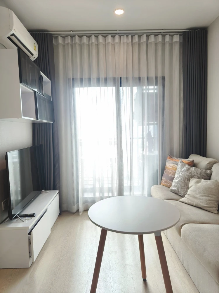 For sale: The Tree Sukhumvit 71-Ekamai, corner room, high floor, no walls attached to anyone, very private, very suitable for relaxation.