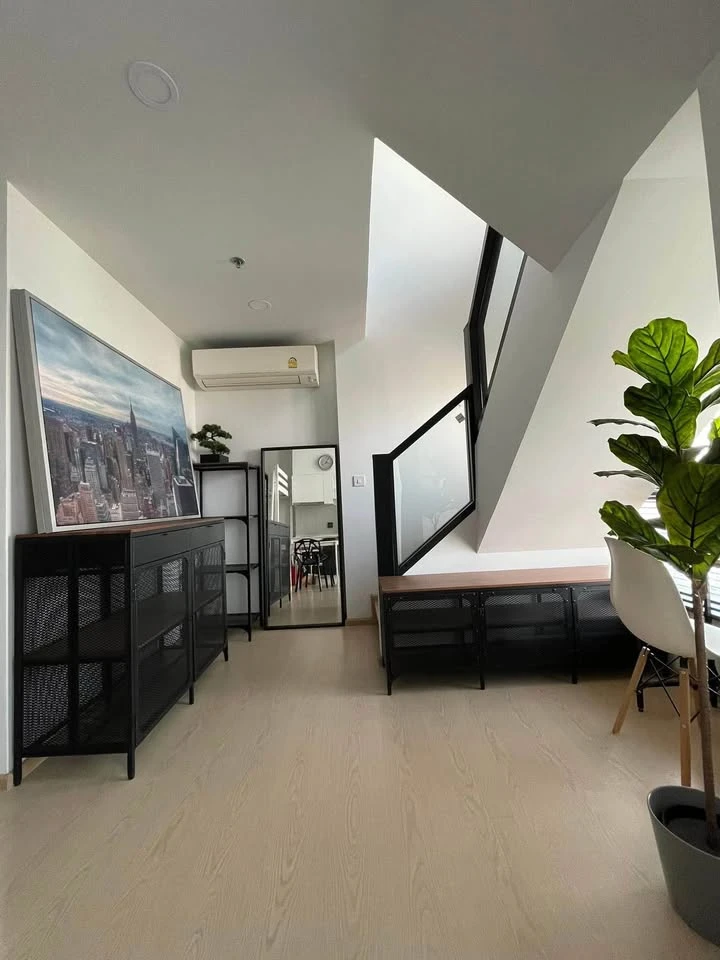 For sale: The Tree Sukhumvit 71-Ekkamai, special room, Loft, 5 meters high, 32nd floor, with electrical appliances, reserve now.