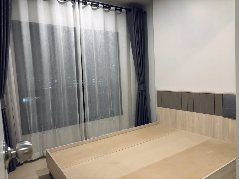 For sale: The Tree Sukhumvit 71-Ekkamai. Large, spacious, airy room. North-facing, cool and comfortable. Ready to move in.