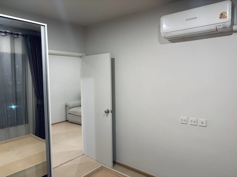 For sale: The Tree Sukhumvit 71-Ekkamai. Large, spacious, airy room. North-facing, cool and comfortable. Ready to move in.