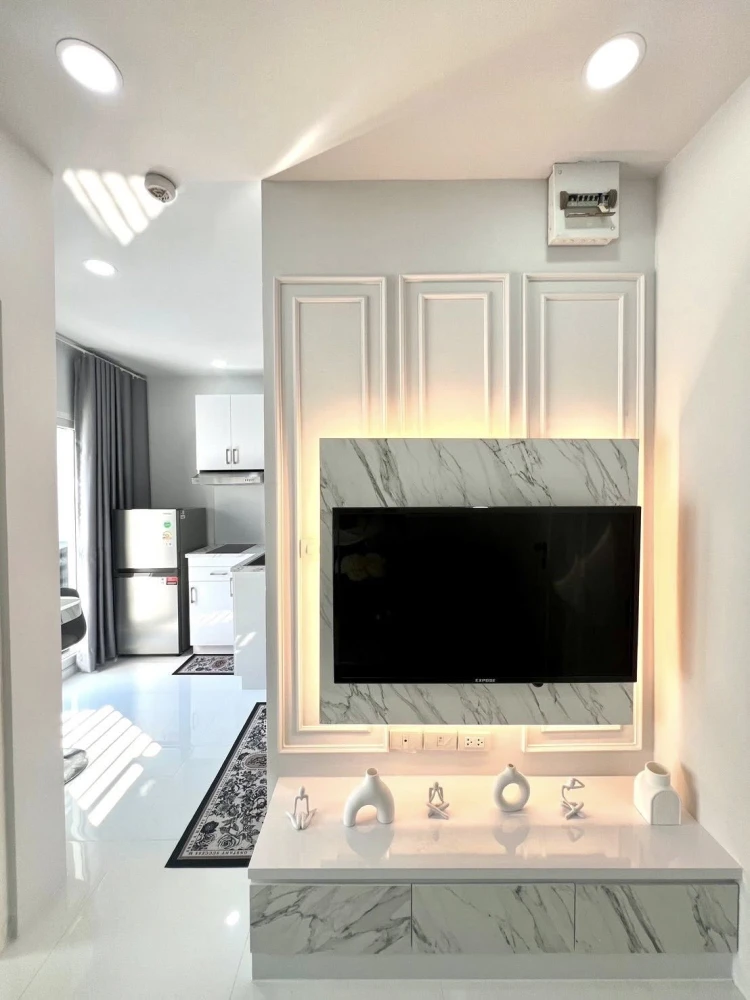 Selling The Trust Condo Central Pattaya, 7th floor, pool view, beautiful room, fully furnished, ready to move in. Book now!