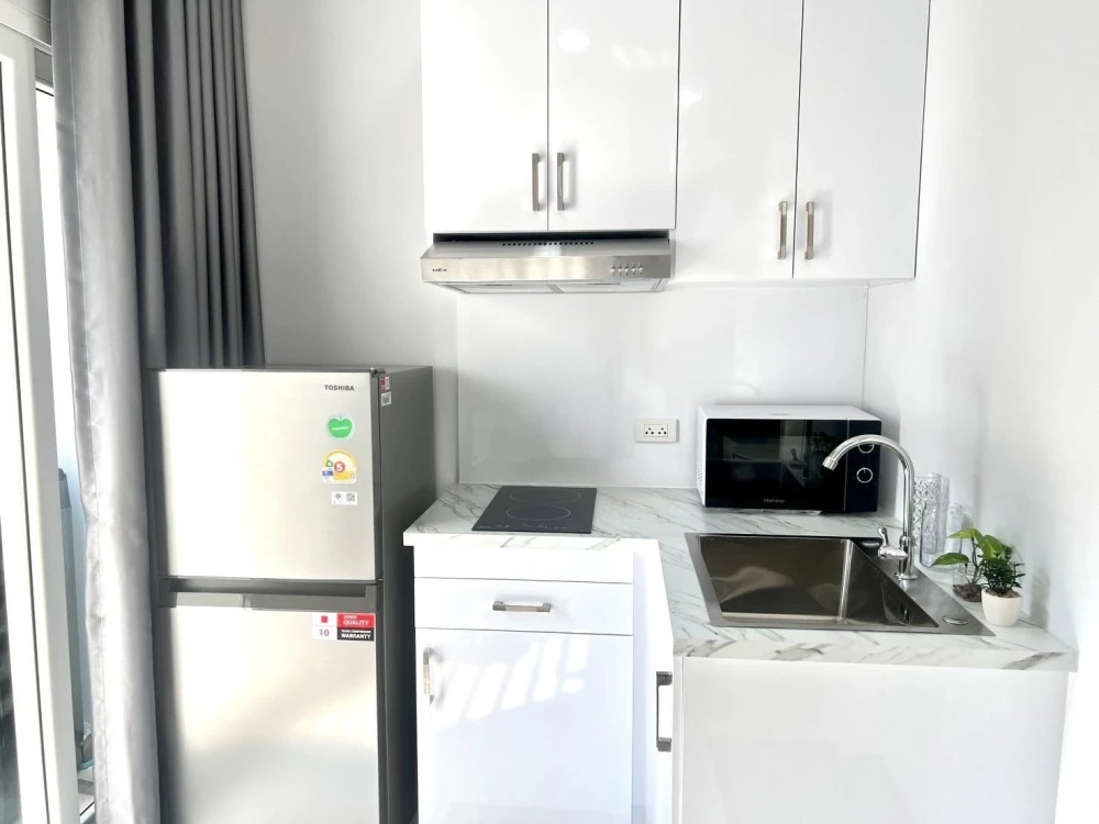 Selling The Trust Condo Central Pattaya, 7th floor, pool view, beautiful room, fully furnished, ready to move in. Book now!