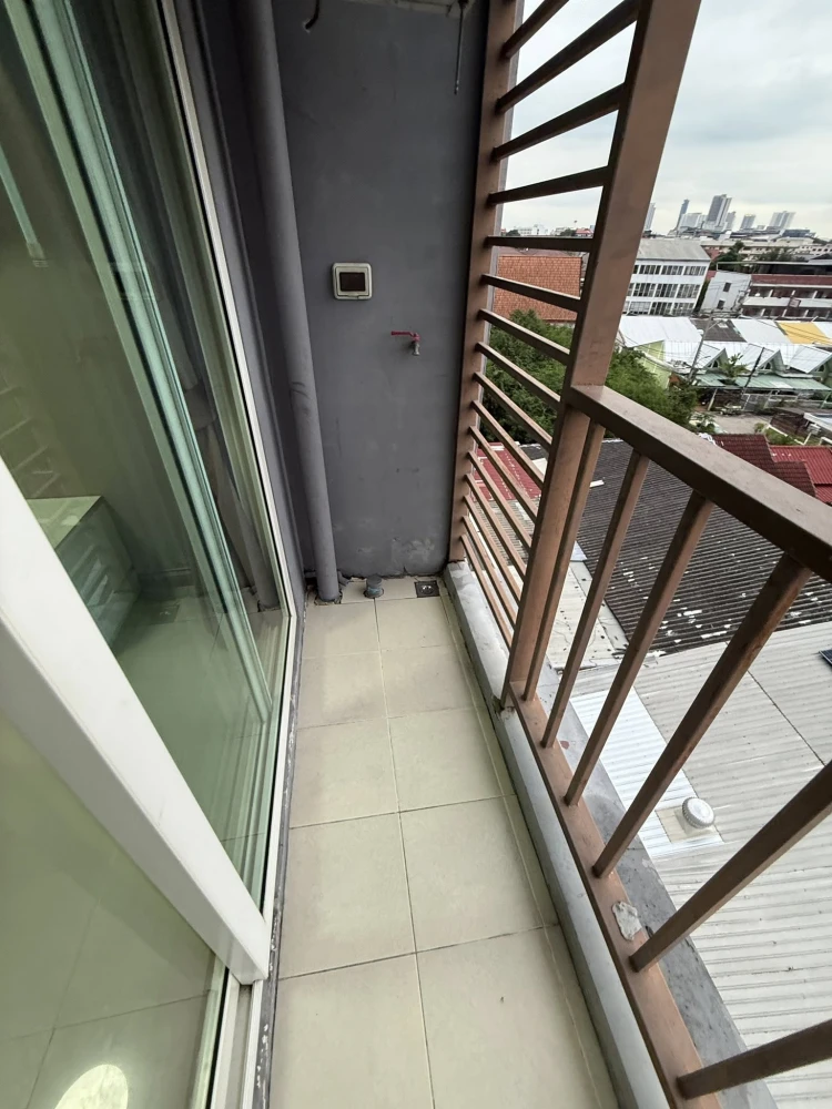 For sale: The Trust Condo Central Pattaya. Spacious room, nice to live in. Interested in owning one? Hurry and reserve now!