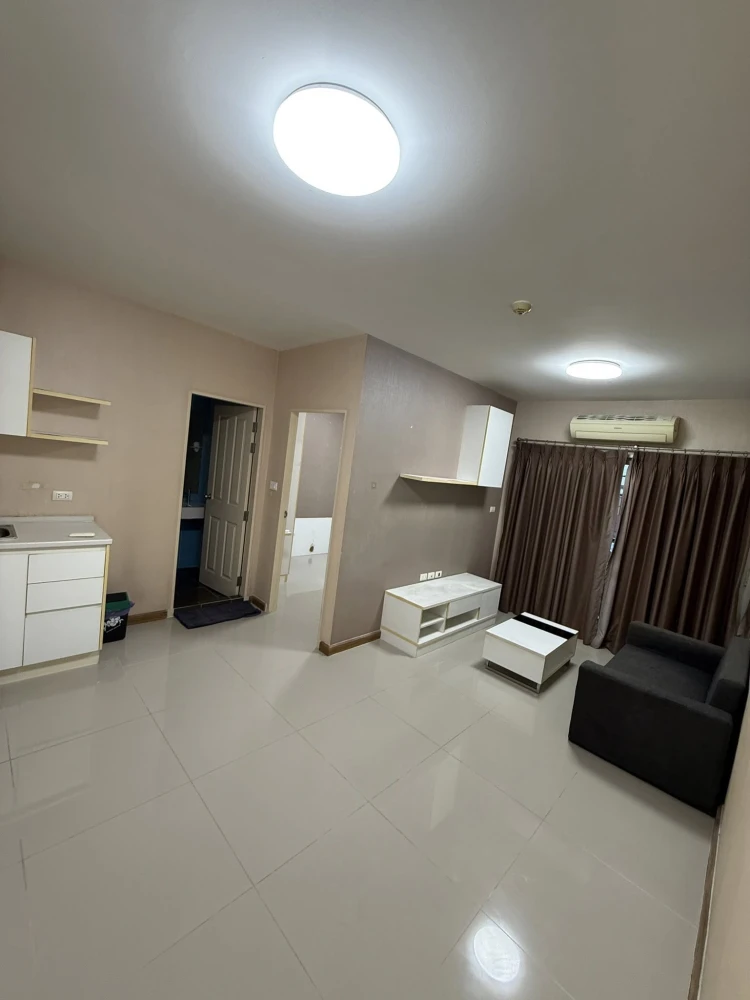 For sale: The Trust Condo Central Pattaya. Spacious room, nice to live in. Interested in owning one? Hurry and reserve now!