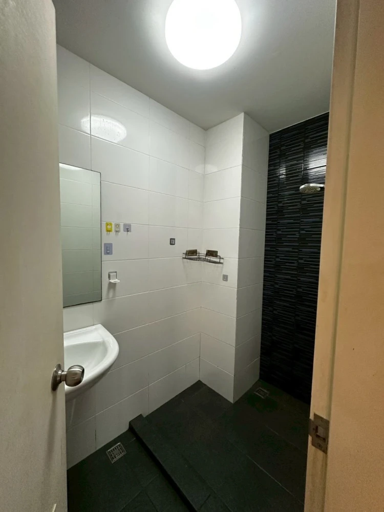 ขาย The Trust Condo South Pattaya 1 ห้องนอน 1 ห้องน้ำ ติดวอลเปเปอร์อย่างดี วิวสระว่ายน้ำ ห้ามพลาด