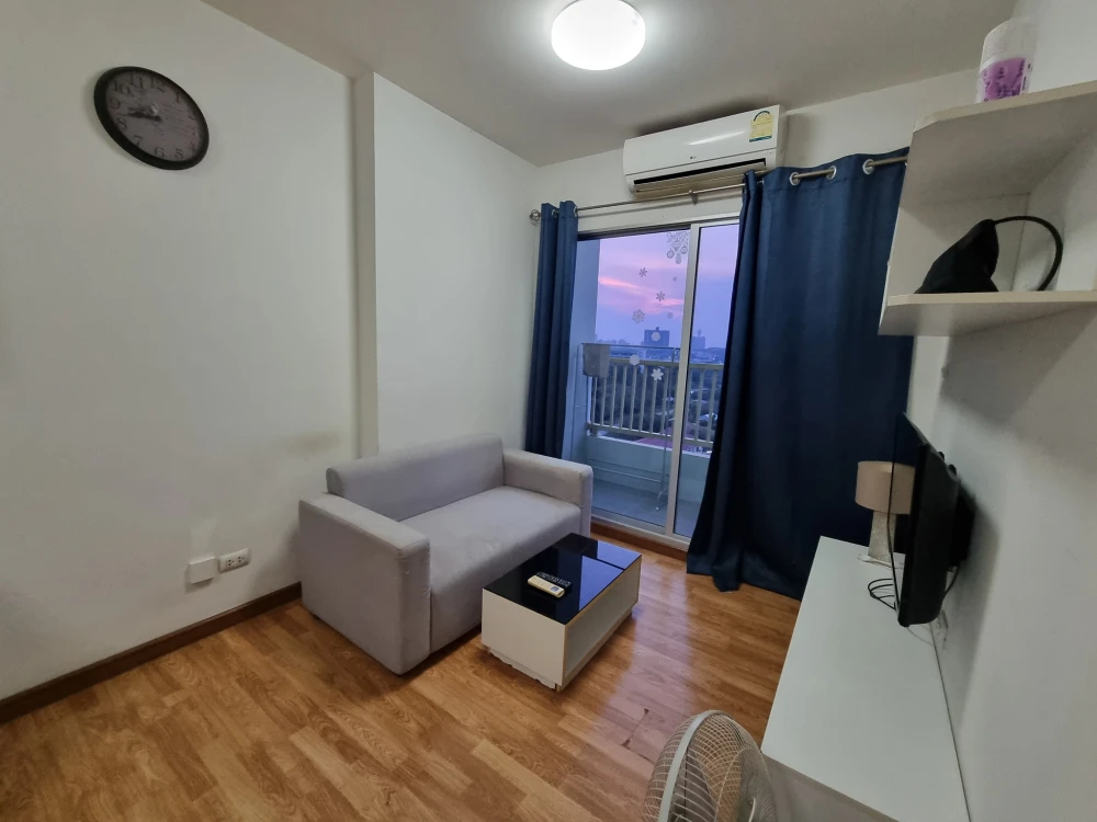 For sale: The Trust Condo South Pattaya, 11th floor, open and airy view, so nice to live in, you must reserve now.