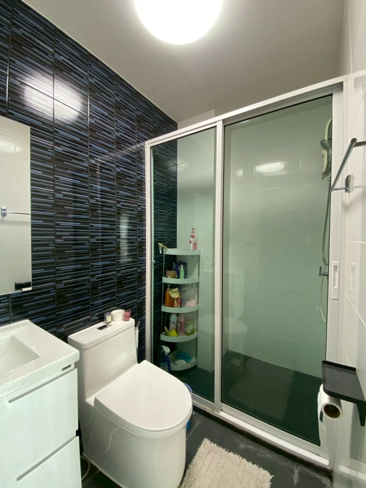 For sale: The Trust Condo South Pattaya, 20th floor, nice room, fully furnished, nice to live in, if interested, hurry and reserve now.