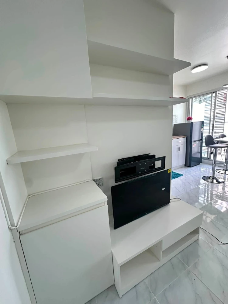 Selling The Trust Residence Pinklao, 15th floor, partitioned unit, fully furnished, ready to move in. Book now!