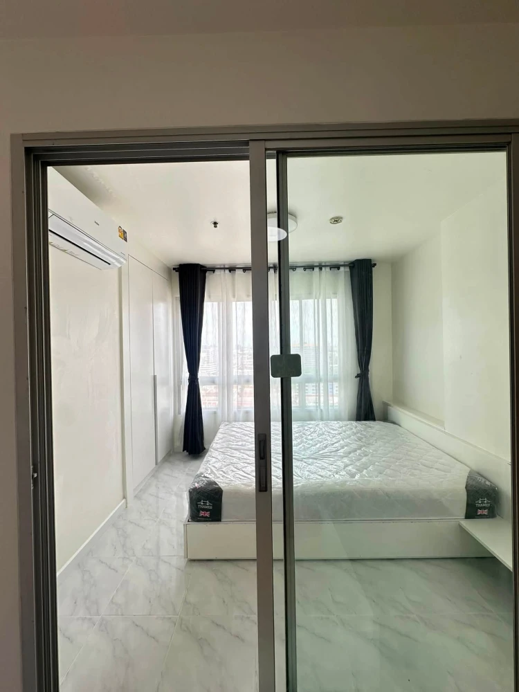 Selling The Trust Residence Pinklao, 15th floor, partitioned unit, fully furnished, ready to move in. Book now!